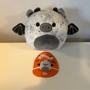 Gio Squishmallow 4.5” Gargoyle gray Halloween Cute Stuffed Animal